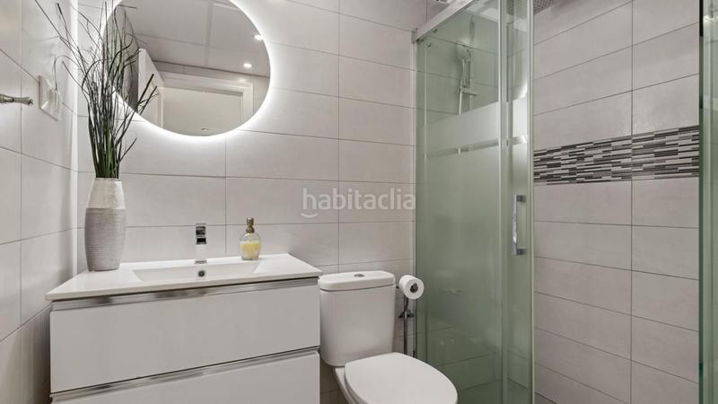 Foto d3a1d2ab-a51d-41f4-babb-276572a38014. Appartamento in Montemar Torremolinos