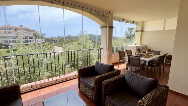 Foto 9f68d507-980f-4c21-9749-ce944989164f. Piso bajo en altura con hermosas vistas y cómoda terraza, en la prestigiosa comunidad de la cala hills en Mijas