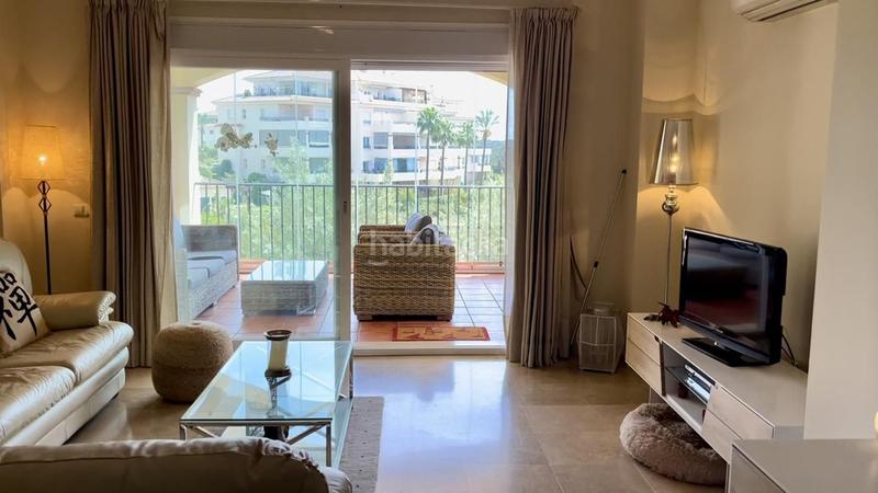 Foto dbe6ff8c-4fd1-45f0-b0b3-9f237e3b6344. Piso bajo en altura con hermosas vistas y cómoda terraza, en la prestigiosa comunidad de la cala hills en Mijas