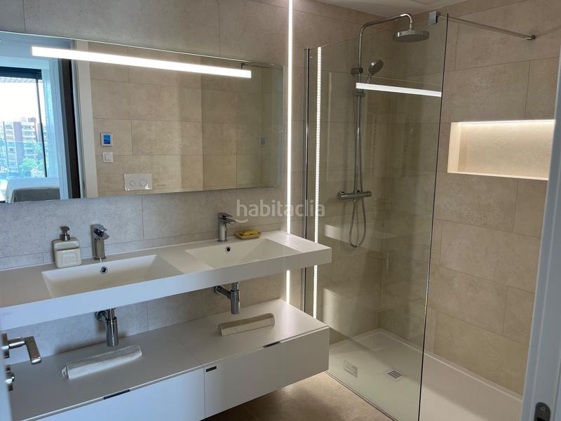 Foto 899da999-bd46-4c4c-b3e8-2001191df134. Appartamento con riscaldamento piscina in Puerto Deportivo Fuengirola