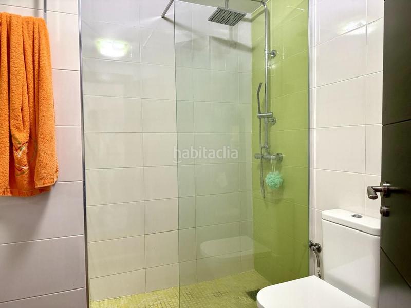 Foto 4d8b1c2b-4346-43e7-9893-f3e201fc4956. Alquiler piso gran oportunidad de playa y tranquilidad en Fuengirola