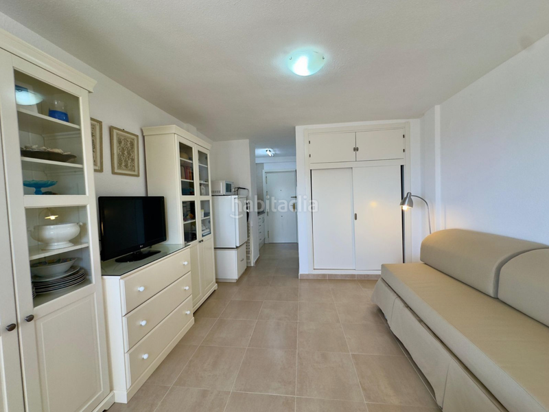 Foto 672c12dd-e264-42a0-a0ee-3f8475247eda. Estudio bonito estudio con vistas al mar en la cala en Mijas
