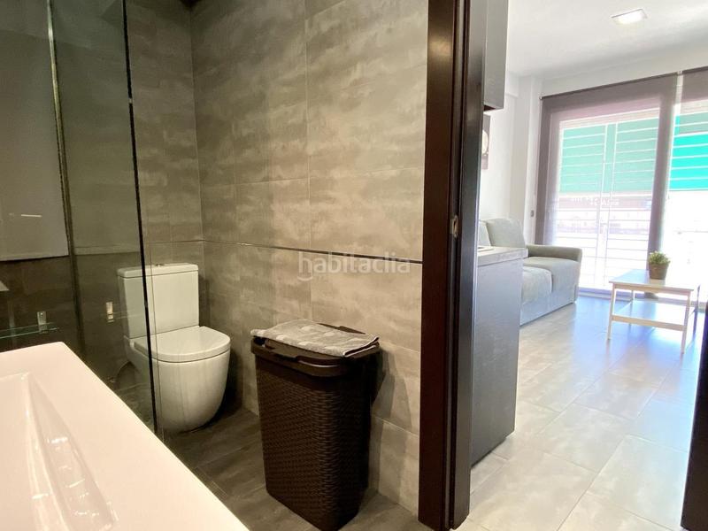 Foto 3a61bb51-adfd-4805-97d4-d986fe05f75b. Miete etagenwohnung in Las Gaviotas - Carvajal Fuengirola