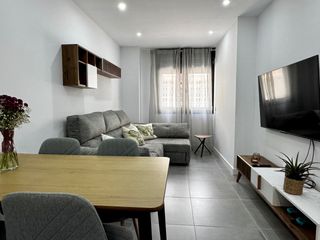 Location Appartement  Santísima trinidad. Alquiler temporal desde el 14 de septiembre de 2026 hasta el 30