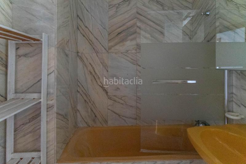 Foto 3e97396d-9761-4b8c-bb5b-30c282cef9fd. Rent penthouse with heating in Puerto Deportivo Fuengirola