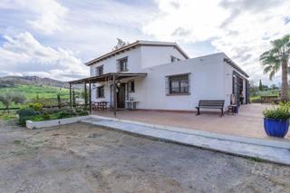 Xalet en lora. Chalet situado en zona rural con espectaculares vistas