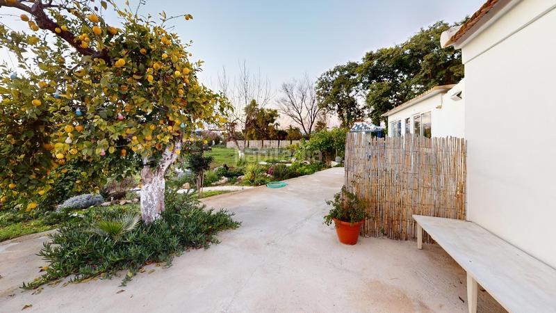 Foto 0b823037-69ad-45f2-a419-5208153494f9. Chalet with parking in Centro Alhaurín el Grande