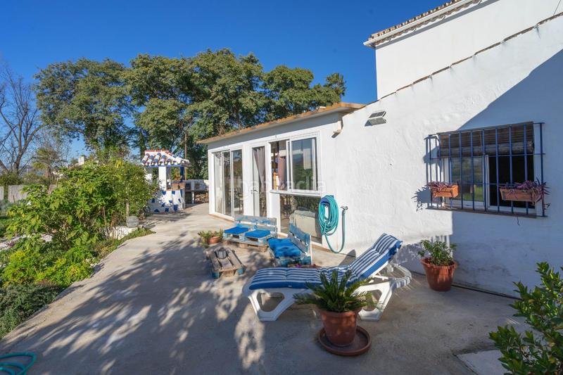 Foto f8536eba-c5c0-4c28-8648-742068d94636. Chalet with parking in Centro Alhaurín el Grande