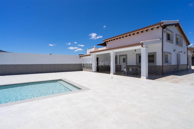 Foto 1a8f2dbf-095e-4fb9-9f5c-62ab18bcb2c1. Chalet avec parking dans Centro Alhaurín el Grande