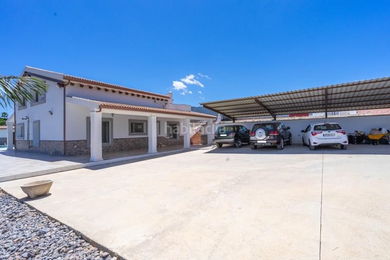 Foto 21ff1d02-36b2-4733-a163-14dc97f4282a. Chalet avec parking dans Centro Alhaurín el Grande