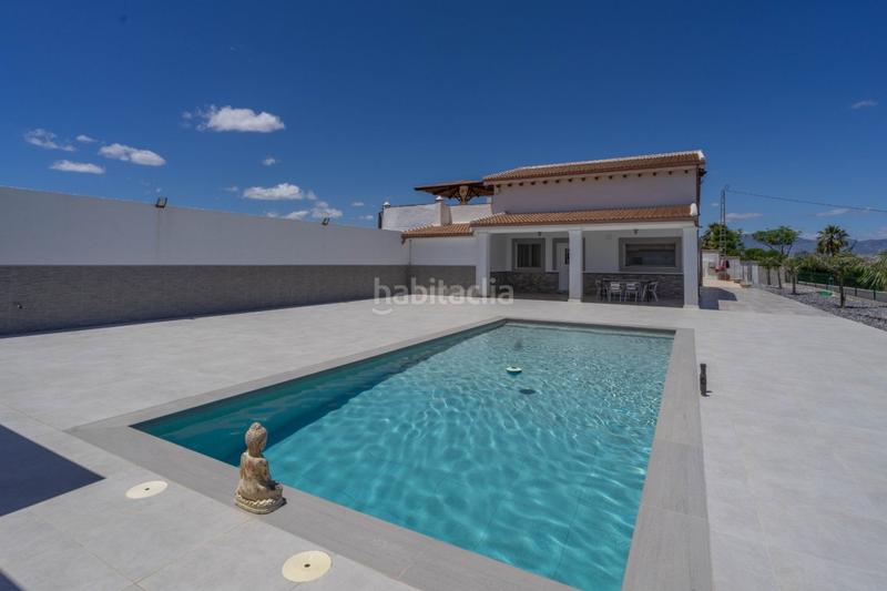 Foto 3ffb361f-7bb3-4fc1-8ead-b60068698ee5. Chalet avec parking dans Centro Alhaurín el Grande