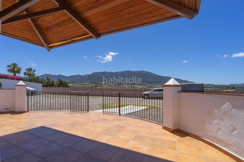 Foto 62f007f8-3ce2-4ecc-ad6b-dd3e60bf4701. Chalet avec parking dans Centro Alhaurín el Grande