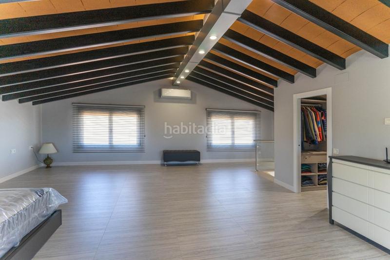 Foto 8e1f129f-7461-443d-b1d5-9f4c7c7fa5cd. Chalet avec parking dans Centro Alhaurín el Grande