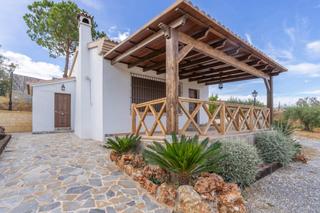Alquiler Chalet en Alquería-Torrealquería. Chalet de nueva construcción con espectaculares vistas