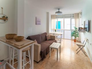 Affitto Appartamento in Puerto Deportivo. Apartamento en pleno centro de fuengirola con vistas laterales a
