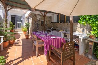 Location Maison jumelée à Riogordo. Casa con encanto con patio con barbacoa, terraza y apartamento s