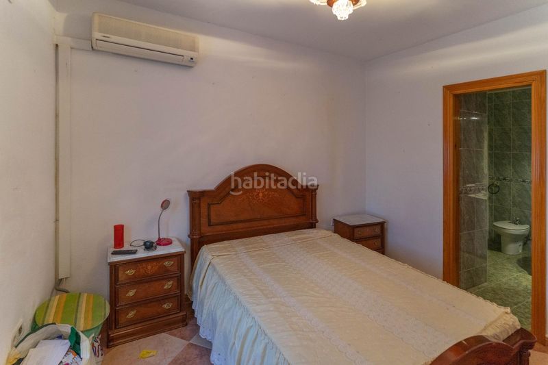 Foto 1b99e8d6-8879-48a4-9816-b1fd5c8d8d4a. Casa adossada a Coín