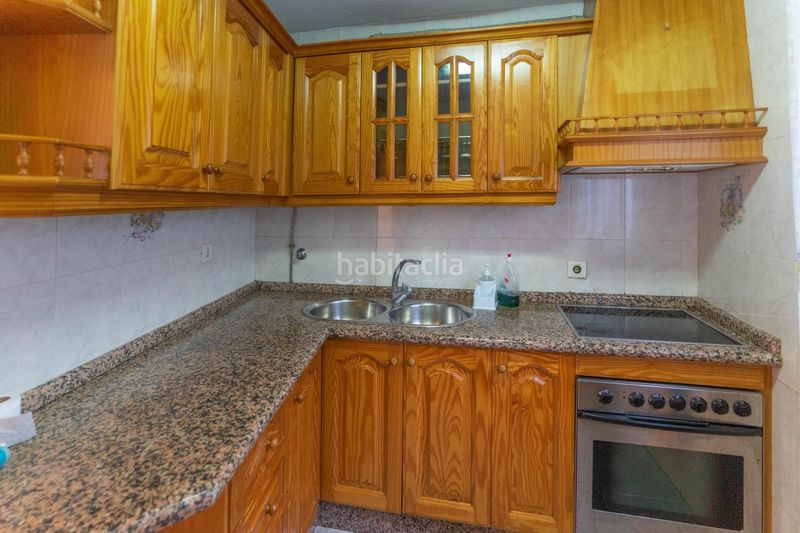 Foto 6bedd9b8-641d-45fd-a55b-1d51a9d63a8a. Casa adossada a Coín