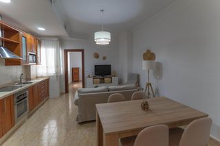 Lloguer Planta baixa a Centro. Piso céntrico con trasterolavadero y terraza comunitaria