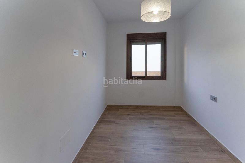 Foto b53d3418-9ea2-4892-9021-4bba8c4b98c7. Alquiler piso apartamento con patio en Centro Alhaurín el Grande