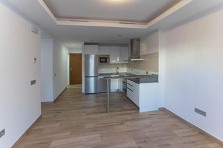 Alquiler Piso en Centro. Apartamento  con patio