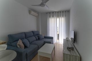 Miete Appartement in Puerto Deportivo. Apartamento a 100 metros de la playa