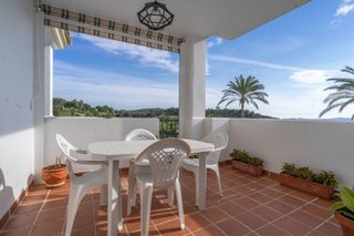 Pis a Alhaurín Golf