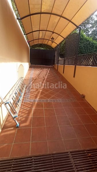 Foto 5153c300-1646-4c0b-bbea-75da981659b0. Rent towny house with parking pool in Capellanía - Retamar Alhaurín de la Torre