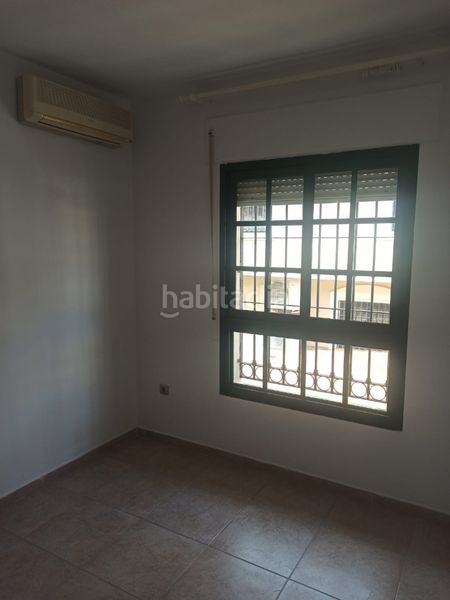 Foto 74879a13-be6c-4478-a90f-ef8d87fd25fb. Rent towny house with parking pool in Capellanía - Retamar Alhaurín de la Torre
