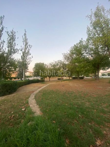 Foto c2c2dbac-12fc-4f4b-953b-7c30200dc745. Rent towny house with parking pool in Capellanía - Retamar Alhaurín de la Torre