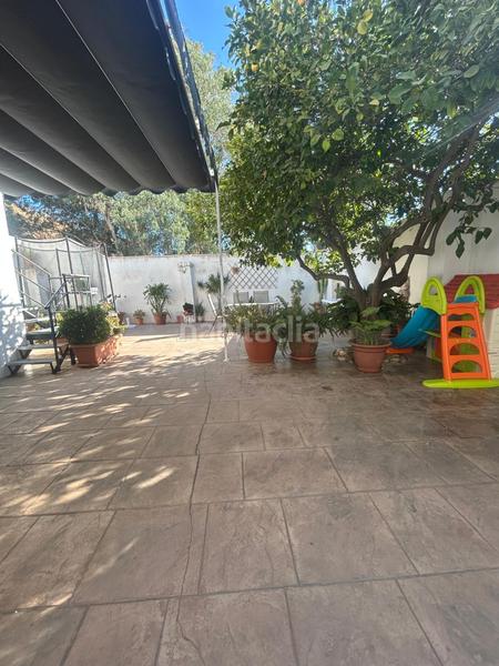 Foto afa8896b-418b-4005-b55c-70fec7569989. Piano terra con camino parcheggio in Santa Isabel Málaga