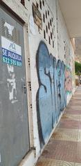 Lloguer Local Comercial a El Puerto. Local en avenida carlos iii para alquilar adaptable a los metros