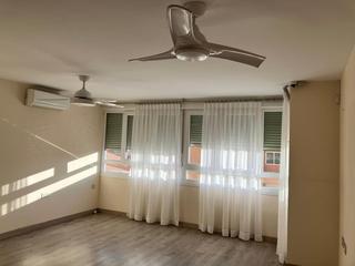 Pis a Plaza de Toros - Santa Rita. Piso en almería al lado escuela de musica