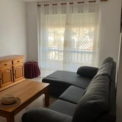 Affitto Appartamento in Aguadulce Sur. Alquiler en aguadulce! luminoso piso amueblado