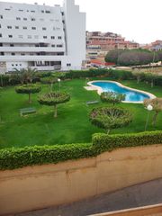 Lloguer Apartament a Aguadulce Sur. Apartamento  2 dormitorios completo