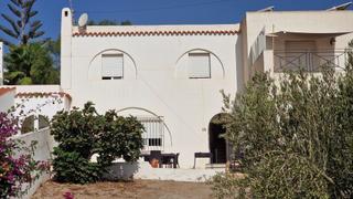 Semi detached house in Vista de los Ángeles. Ven 2179