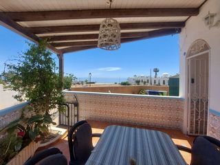 Apartment in El Palmeral. Ven 2300