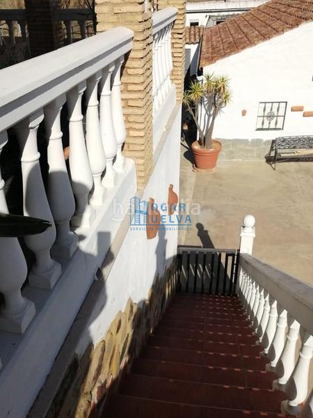 Foto 08b18567-b8f1-48b6-8602-ecf2c55d6354. Casa fantástico chalet independiente de 2 plantas en Aljaraque