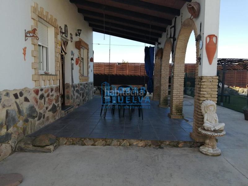 Foto 56ee86fa-b5a5-4c62-affb-810c824353aa. Casa fantástico chalet independiente de 2 plantas en Aljaraque