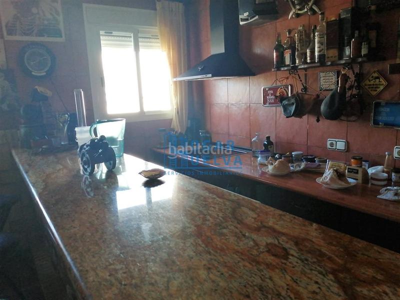 Foto 9772e4fd-a1df-4963-bd72-f6ba2d89cd21. Casa fantástico chalet independiente de 2 plantas en Aljaraque