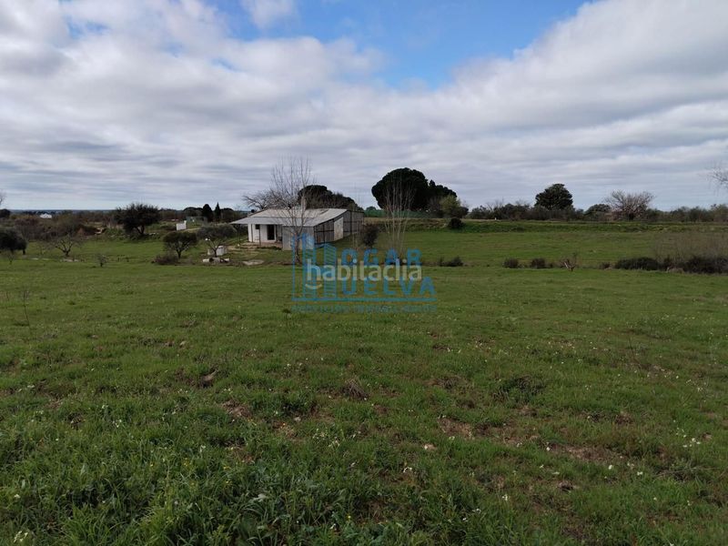 Foto 8f3e0d3d-b26c-4e0a-9449-35c962f3882c. Masia a Bollullos Par del Condado