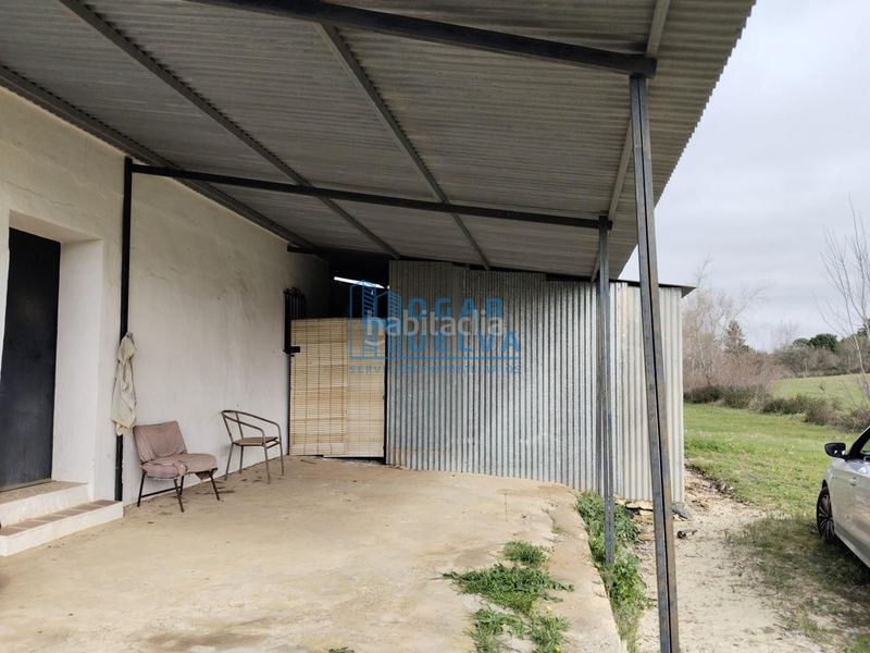 Foto a43e8e8a-8dc9-4340-8890-c1f9db515495. Masia a Bollullos Par del Condado