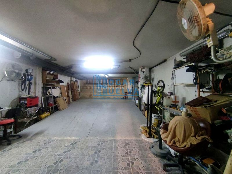 Foto 1ea59d3a-a112-4e25-ba3a-0926ec488dd0. Aparcament cotxe a San Antonio Huelva