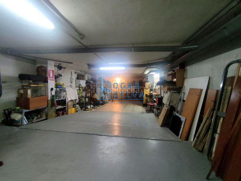 Foto 2b2d5cfe-79d8-4e8a-acbc-e67e14b432b5. Aparcament cotxe a San Antonio Huelva