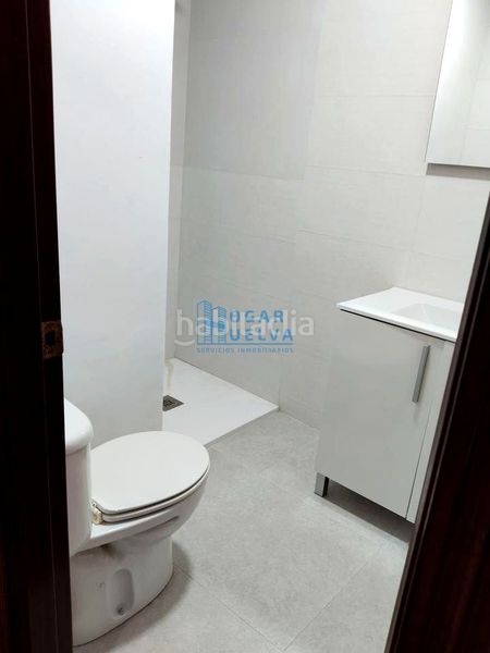 Foto 9c4ea9d2-cf9f-4362-a01f-3b413bd83904. Planta baixa a Centro Huelva