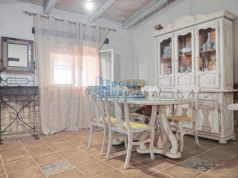 Foto f5fcc526-3f60-4b85-8147-e81e7e77908b. Casa a Gibraleón