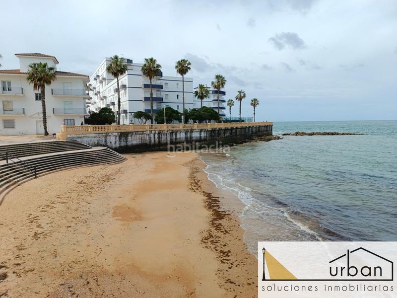 Foto 481c8256-acb5-4bd0-8637-a3a0572f6f8e. Dúplex cielo y mar en Playa Cruz del Mar Chipiona