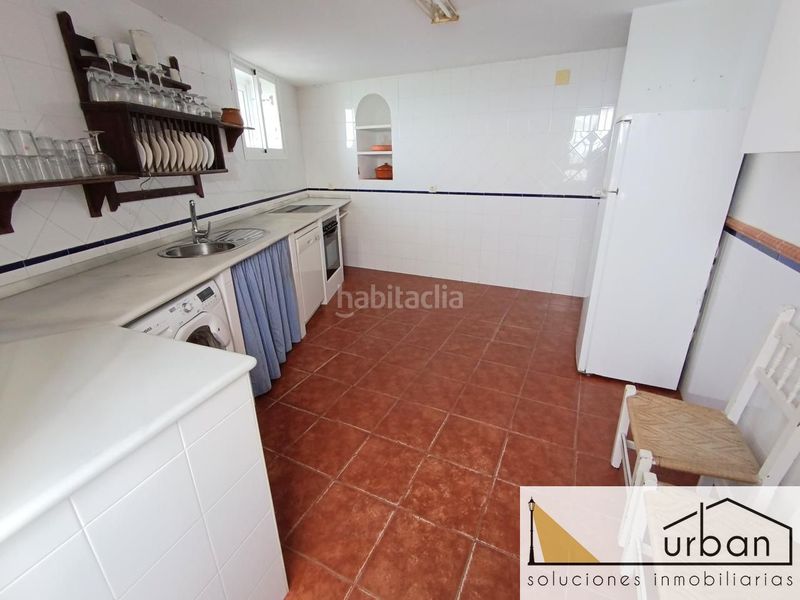 Foto cb37edf6-ebfa-4881-9885-c3af2fa3c890. Dúplex cielo y mar en Playa Cruz del Mar Chipiona