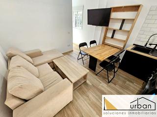 Planta baixa  De la laguna. Apartamento con terraza y reformado, zona laguna