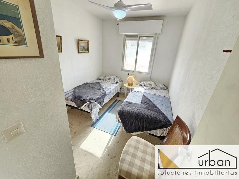 Foto d65ef7aa-8cbd-4dd9-b596-cc2261111307. Piso ático, vistas al mar con aparcamiento en Playa de la Regla Chipiona